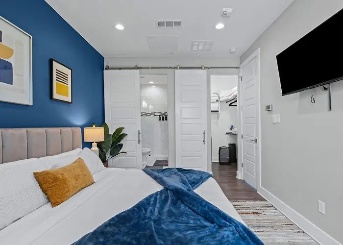 The Charming 2bd In The Heart Of Worth *