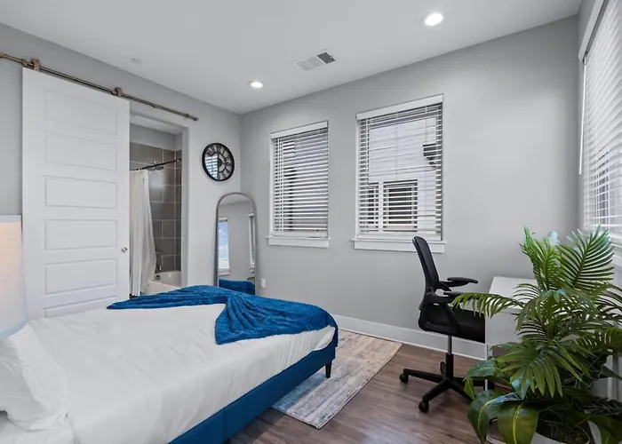 Casa de férias The Charming 2bd In The Heart Of Worth *
